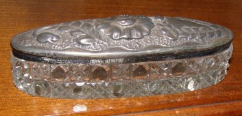 Victorian silver lidded lady's dresser pin box